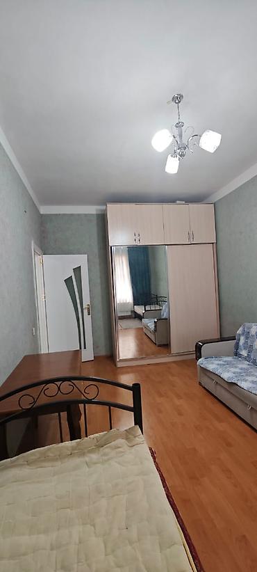 Mənzillər: 🏡 KİRAYƏ MƏNZİL ELANI 🏡 📍 Ünvan: Aşıq Molla küçəsi, Qərb — 4