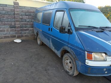 жигули фургон: Ford Transit: 1988 г., 2 л, Механика, Газ, Фургон