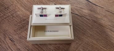 çanta original: Burberry(запонки) taxma duyme. Made in england. 100% original. 195$-a