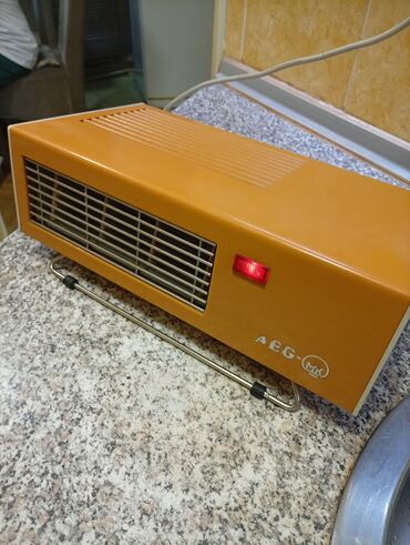 Kaloriferi: AEG-MTK električni grejač/ventilator za prostorije. skroz malo — 7
