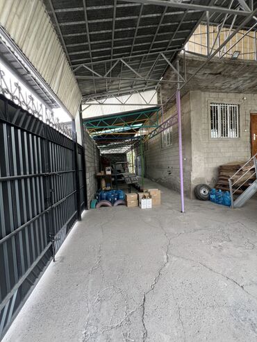 Продажа домов: Дом, 300 м², 7 комнат, Собственник, Старый ремонт — 7