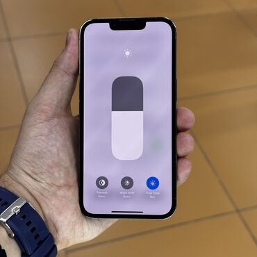 Apple iPhone: IPhone 13 Pro, Б/у, 128 ГБ, Pacific Blue, Чехол, 84 % — 8