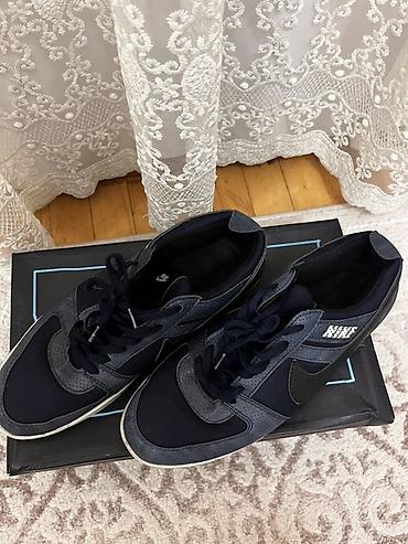 Kişi ayaqqabıları: Nike kişi idman ayaqqabısı - Model: aşağı profilli klassik Nike — 1