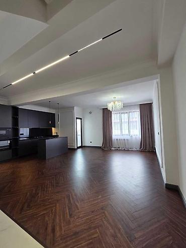 kredit ile: 3 otaqlı, Yeni tikili, 142 kv. m — 8