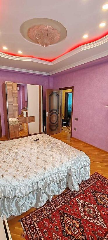 menzil barter: Bakıxanov qəs., 3 otaqlı, Yeni tikili, 100 kv. m — 4