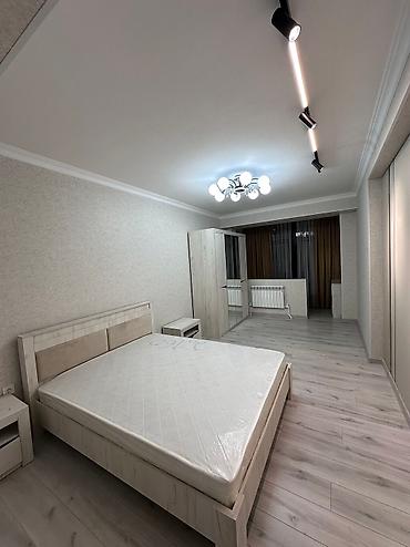 Долгосрочная аренда квартир: 2 комнаты, С мебелью полностью — 3