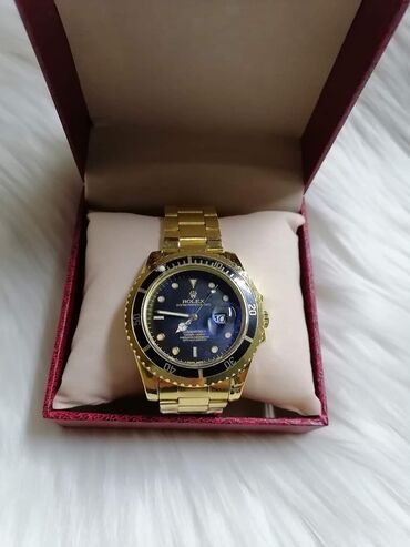 Ručni satovi: Sat ROLEX 
Cena:2600din na lalafo.rs — 15 Ručni satovi: Sat ROLEX 
Cena:2600din — 15
