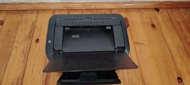 Комплектующие для ПК и ноутбуков: Canon lpb 6030B modeli, 220-240V AC, 50/60Hz və 2.1A gücü ilə işləyən