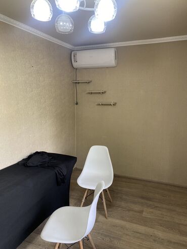 Кабинеты в салонах красоты: Сдаю Кабинет в салоне, 15 м², Для бровиста, Для визажиста, Для лешмейкера