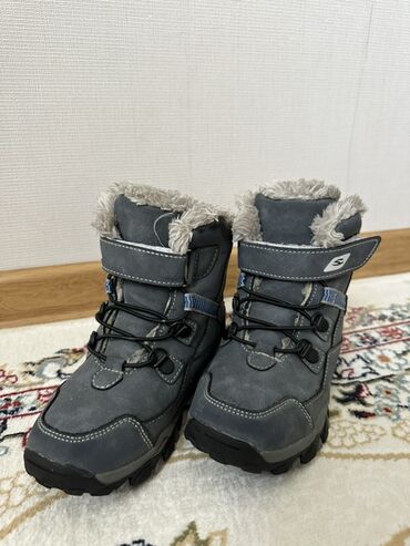 heelys купить недорого: Детские зимние ботинки в идеальном состоянии. Размер 31, 20,5см