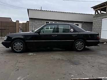 Mercedes-Benz: Mercedes-Benz W124: 1994 г., Седан — 3