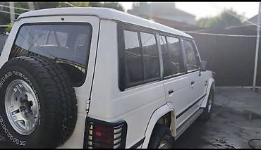 Mitsubishi: Mitsubishi Pajero: 1989 г., 3 л, Механика, Бензин, Внедорожник — 2