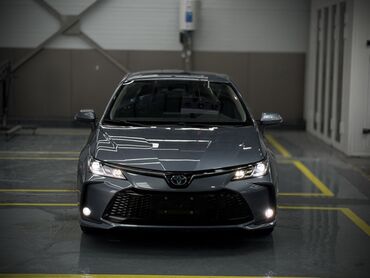 Toyota: Toyota Corolla: 2023 г., 1.8 л, Вариатор, Гибрид, Седан