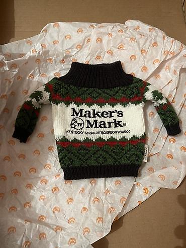 mc alistwr: Вязаный свитер Maker’s Mark с высоким воротником. Декоративная модель — 4
