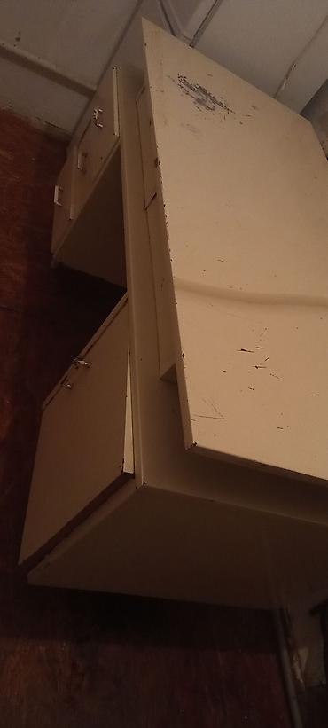 silver kitchen: Кухонная тумба с выдвижными ящиками и распашными дверцами - Материал — 4