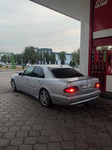 sg 5: Mercedes-Benz E-Class: 1997 г., 4.3 л — 4