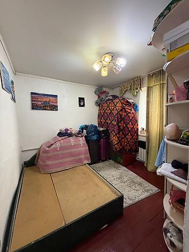 Продажа коттеджей и домов: Продаётся участок 6 соток с домом 📍 ж/м Арча-Бешик 📐 Площадь участка — 12
