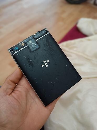 knopka: Blackberry Passport, 32 ГБ, цвет - Черный, Кнопочный, Сенсорный — 2