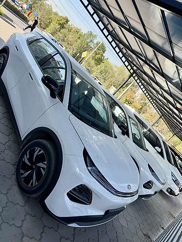 китайский кроссовер: Changan Qiyuan Q05: 2026 г., 0.1 л, Автомат, Электромобиль, Кроссовер — 1