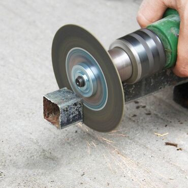 Ostali pribor i dodaci za alate: Nov adapter za bušilicu. Osovina prečnik 10 mm — 8