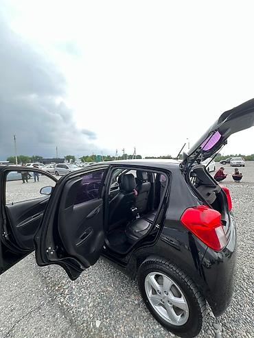 Chevrolet: Chevrolet Spark: 2018 г., 1 л, Автомат, Бензин, Хэтчбэк — 19