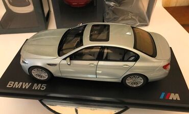 Avtomobil modelləri: Коллекционная модель BMW M5 V8 Biturbo F10 silverstone 2012 Paragon — 18