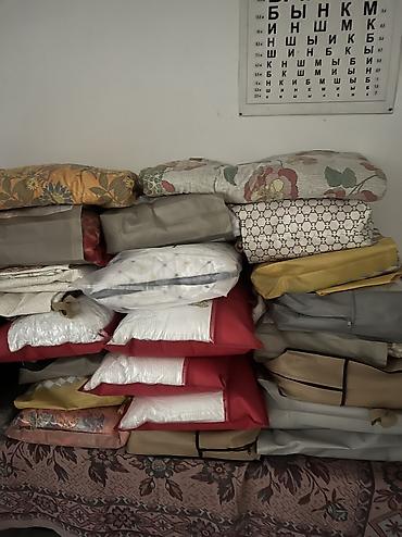 Шарфы, палантины: Пастельное белье Полатенца Одеяло Пледы Падушки Цена договорная в at lalafo.kg — 17 Шарфы, палантины: Пастельное белье Полатенца Одеяло Пледы Падушки Цена договорная в — 17