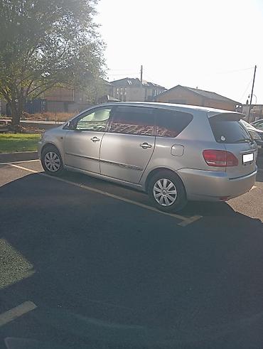 Продажа авто: Toyota Ipsum: 2002 г., 2.4 л, Автомат, Бензин, Минивэн — 3