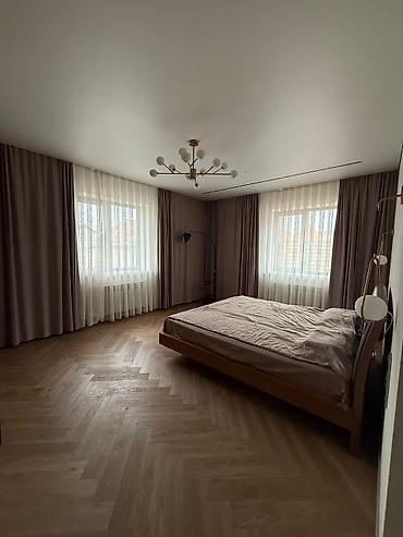 Долгосрочная аренда домов: 360 м², 4 комнаты — 13