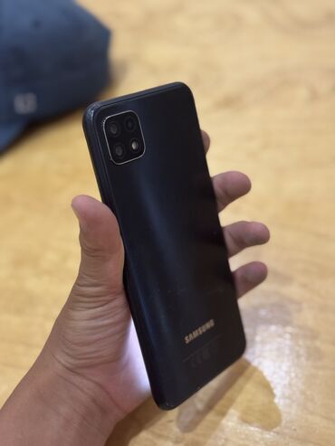 мобильные телефоны ми новые без бу: Samsung Galaxy A22, Колдонулган, 128 ГБ, түсү - Көк, 2 SIM