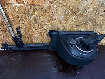 pumpa za benzin: KONZOLA ZA CITROEN C4 GRAND PICASSO ZA 2008. GOD — 2