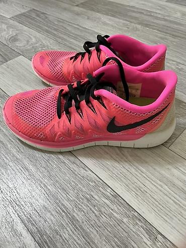nike dunk: Женские беговые кроссовки Nike Free (серия с гибкой подошвой). - — 1
