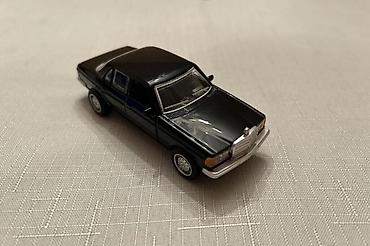 lego oyuncaq: Kolleksiya üçün metal miniatura avtomobil – klassik sedan modelinin — 2