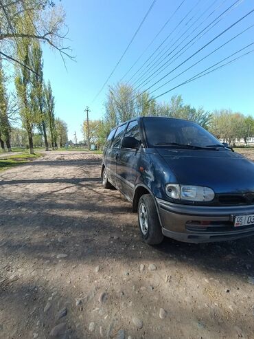 Nissan: Nissan Serena: 1994 г., 2 л, Механика, Бензин, Фургон
