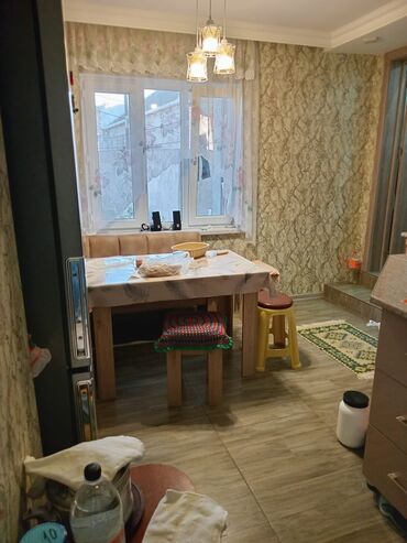 Həyət evləri və villaların satışı: Əmircan qəs. 4 otaqlı, 200 kv. m, Yeni təmirli — 27