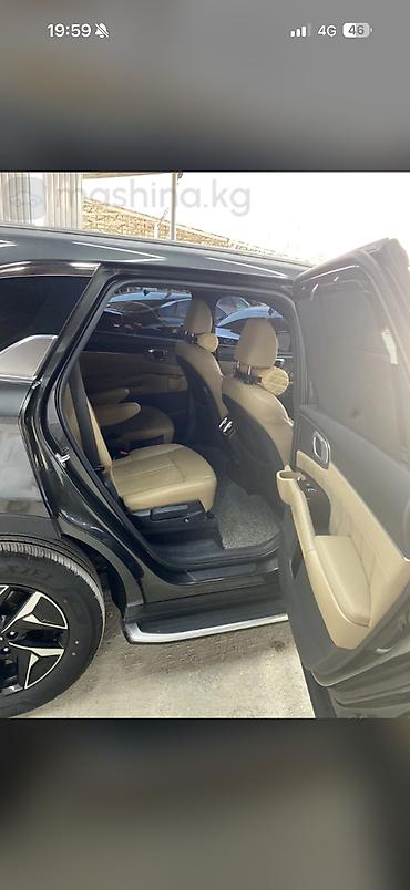 авто 7 мест: Kia Sorento: 2024 г., Кроссовер — 3