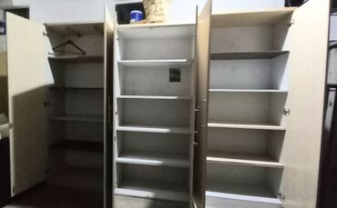 Ormari: Ormani I Vitrine od 7500din do 12500din I polovan namestaj Zemun za — 2