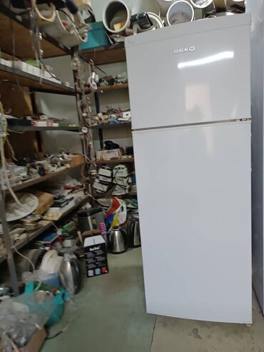 холодильная будка: Холодильник Beko, Б/у, Двухкамерный