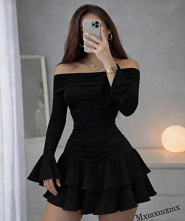 p. s. fashion нови сад – слике: Elegantna mini haljina bez ramena, dugih rukava, sa volanima Haljina — 3