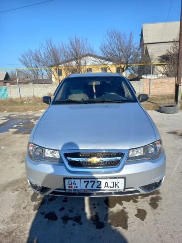 Daewoo: Daewoo Nexia: 2010 г., 1.5 л, Механика, Бензин, Седан