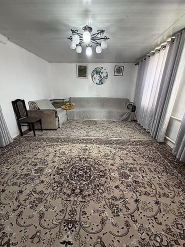 Продажа коттеджей и домов: 📌АДРЕС: Срочно продаётся угловой дом в районе Кызыл-Аскера, по — 14