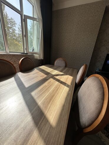 Masa və oturacaq dəstləri: Qonaq otağı üçün, İşlənmiş, Açılan, Kvadrat masa, 6 stul -da lalafo.az — 2 Masa və oturacaq dəstləri: Qonaq otağı üçün, İşlənmiş, Açılan, Kvadrat masa, 6 stul — 2