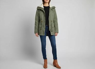 kurtka puchowa damska z kapturem reserved: Adidas, Women`s parka, size XS