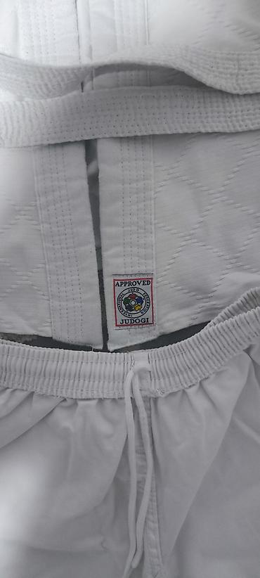 военые формы: Дзюдоги Mizuno (официально одобрен IJF), подростку 12-15 лет, цена — 3