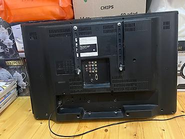 Televizorlar: İşlənmiş Televizor JVC LCD 32" HD (1366x768), Ünvandan götürmə — 3