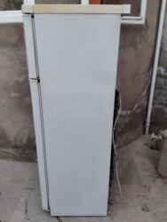 Soyuducular: İşlənmiş 2 qapılı Indesit Soyuducu Satılır, rəng - Ağ — 10