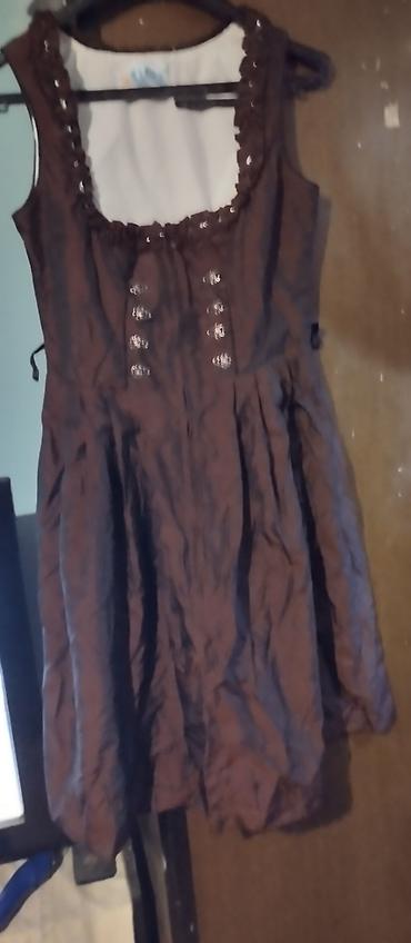 Haljine: Svećane/večernje haljine – set od 4 modela 1) Ljubičasta haljina od — 12