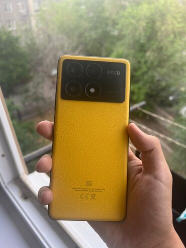 чехлы на poco x3: Poco X6 Pro 5G, Б/у, 512 ГБ, цвет - Золотой, 2 SIM, eSIM