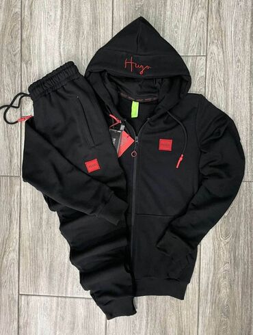 Gornji i donji deo: Dostupne
Pitati za velicinu
Alb brendirana garderoba
4200 — 1