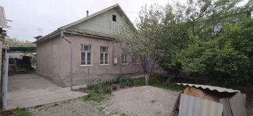 продам дом дешево срочно бишкек: Дом, 45 м², 3 комнаты, Собственник, Старый ремонт